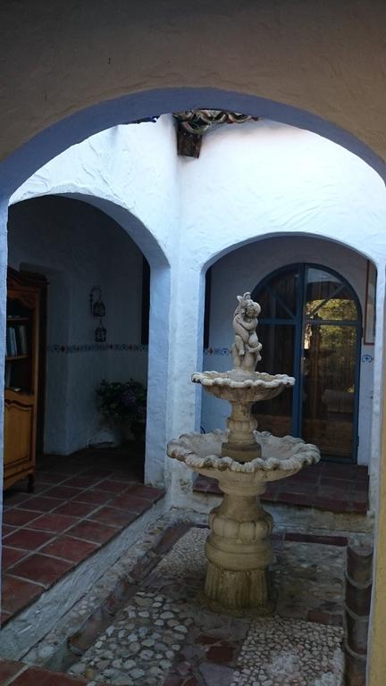B&B Villa Chante Coucou Fontaine-de-Vaucluse Exterior photo